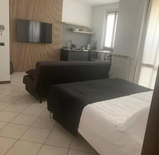 Jasmine Garden Apartment
