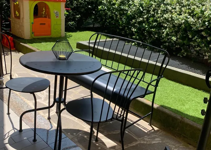 Jasmine Garden Apartment
